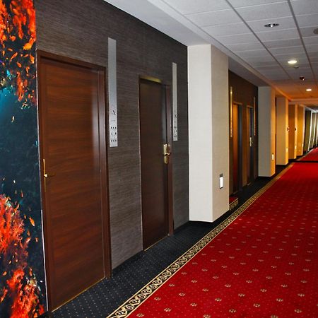 Boutique Hotel'S Сосновец Экстерьер фото